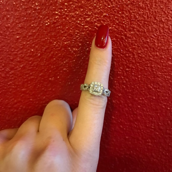 SOLD - Picture 3 of 5